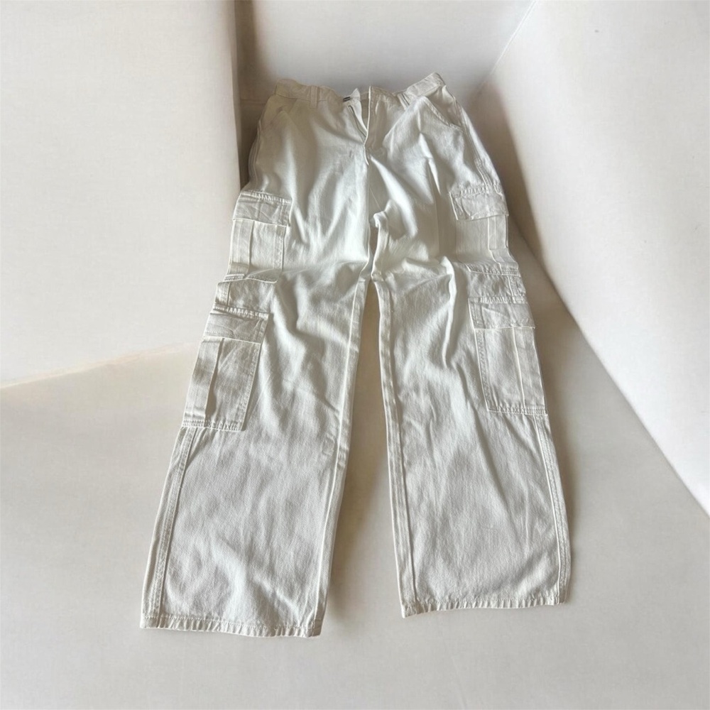 SHEIN Tall M Cream Wide-Leg Cargo Pants